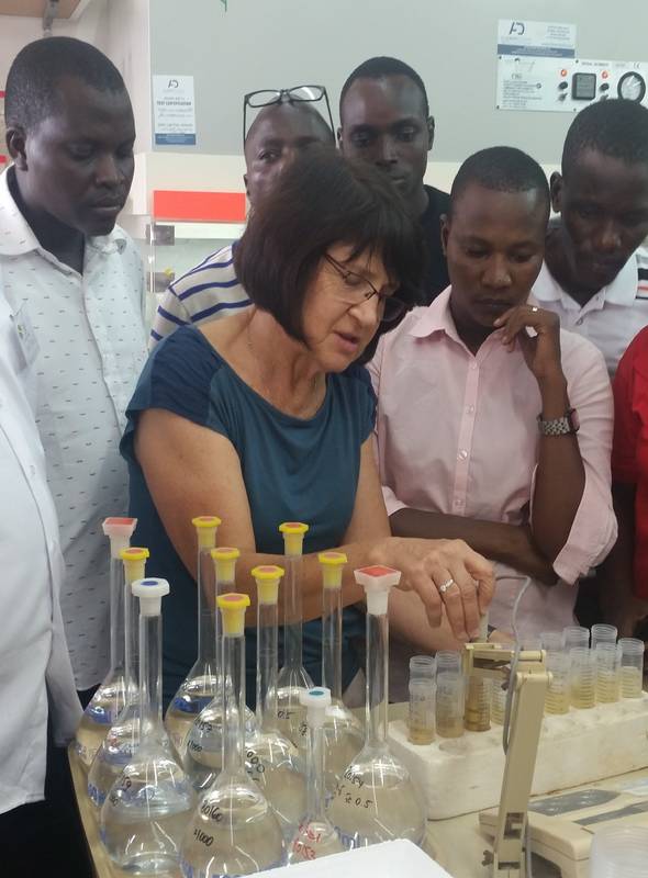 Water and Agriculture Course for the Turkana People - Laboratory for Water and Soil Testing - 11.7.17